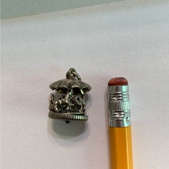 .925 Pure Sterling Silver Merry-Go-Round / Carousel Bracelet Charm - Picture 4 of 4